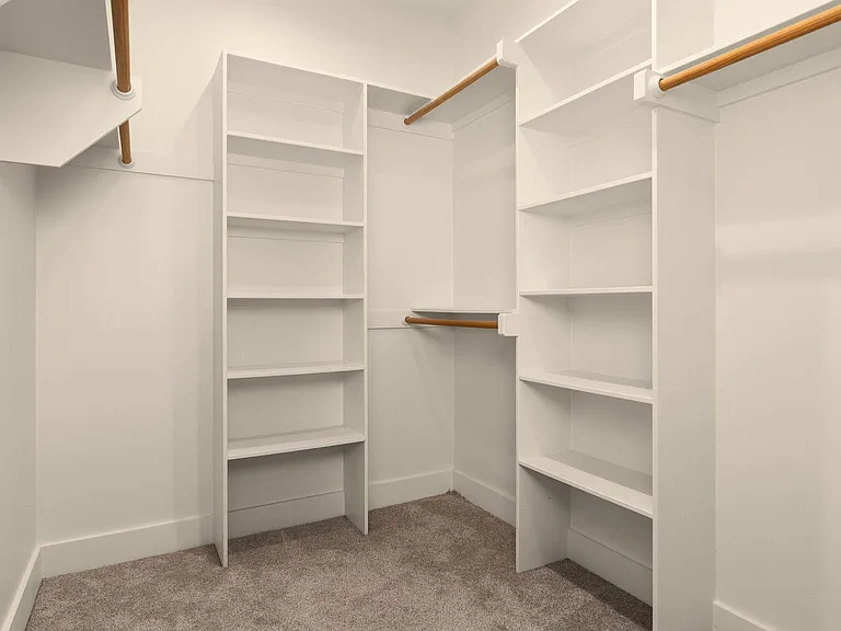 402 E Ash Dr — Photo 21