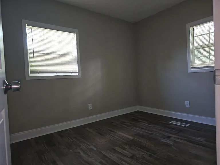 2407 Medaris Rd NW — Photo 26