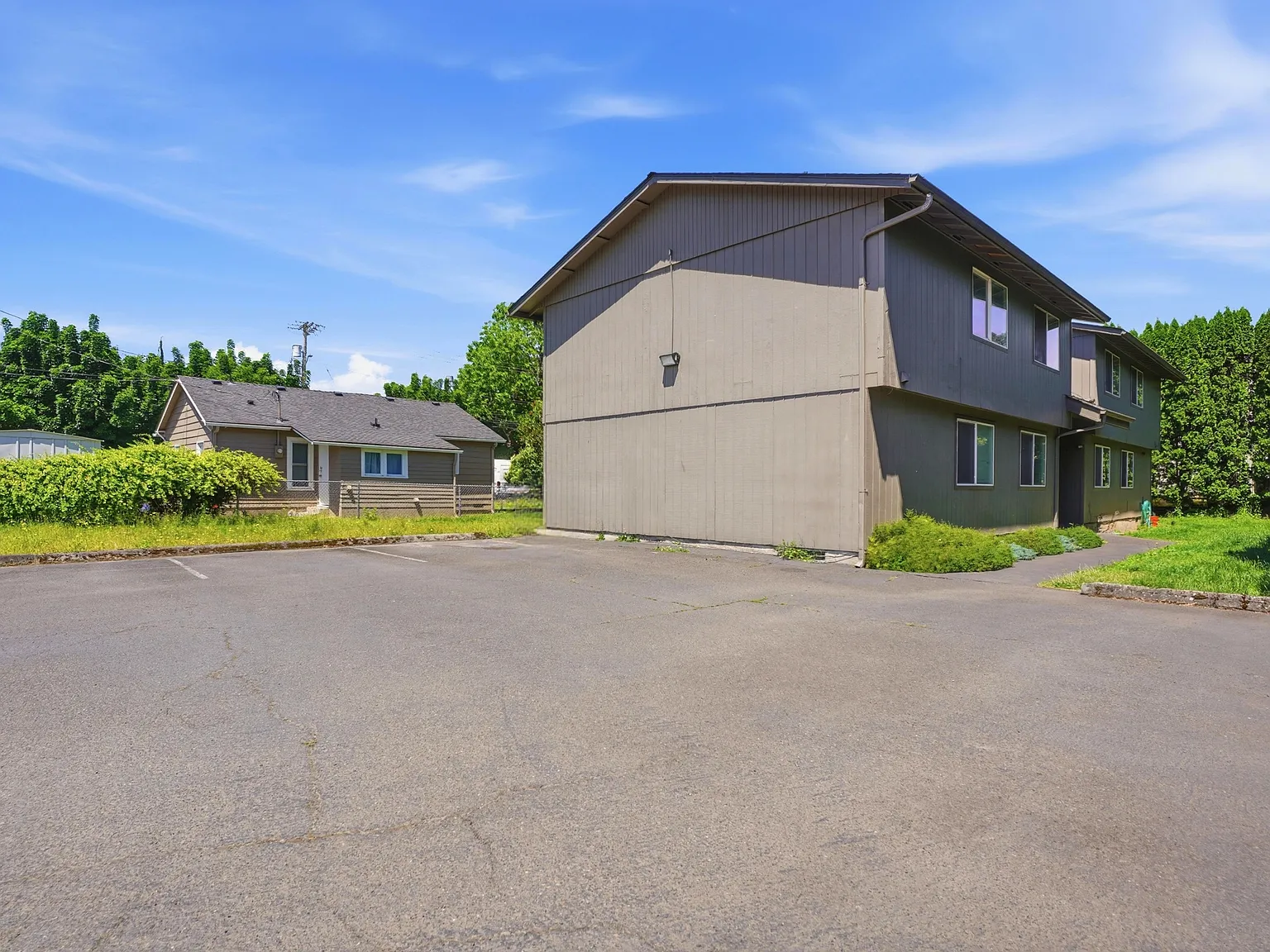 2 bed, $1,550 — Photo 2