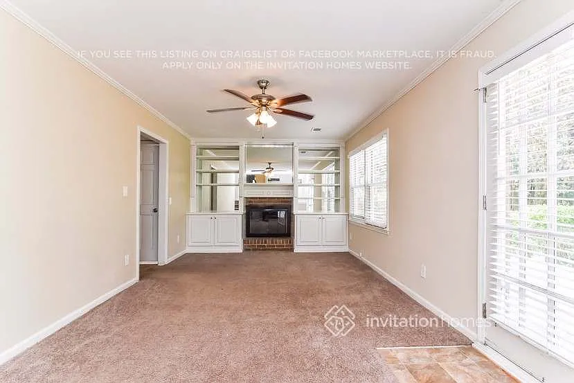 Building Photo - 981 Flagg Way