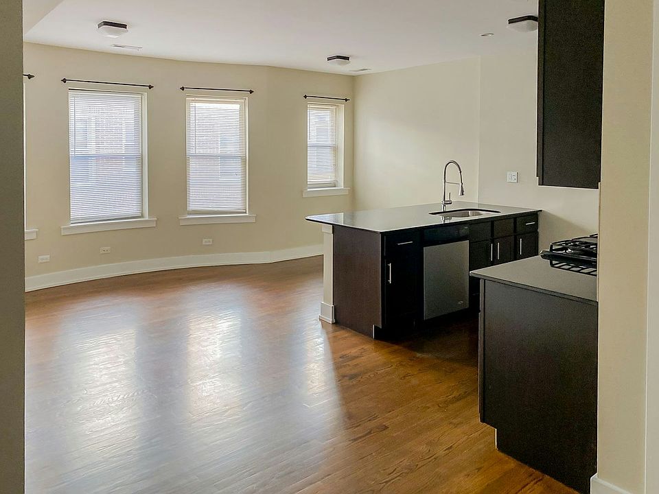 1st image of 5060-1 N Winchester Ave #1E