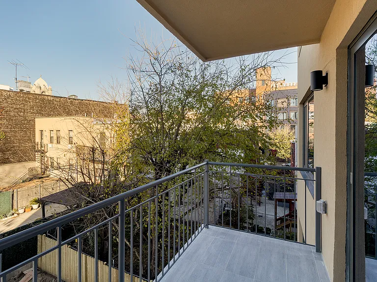 203 Richardson St #3B — Photo 9