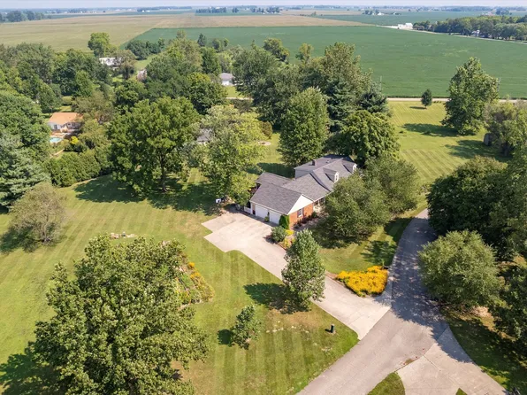 6234 W Country Ln, Anderson, IN 46011