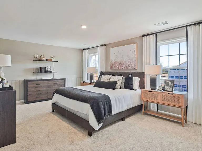 1410 N Marston St — Photo 35