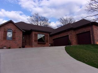 2603 E Old Ivy St, Springfield, MO 65804