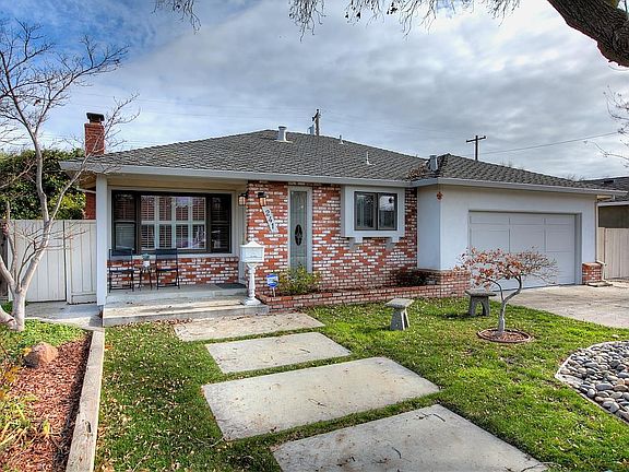 2nd image of 241 Kerry Dr