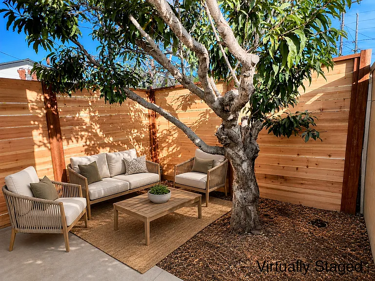 10032 Bernice Cir — Photo 13