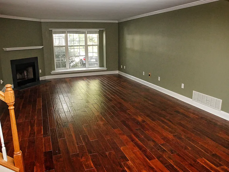 102 Whistling Swan Ln — Photo 5