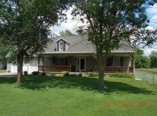600 N Grant St, Toledo, IL 62468