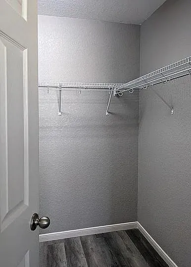 7703 Redstone Mnr — Photo 14