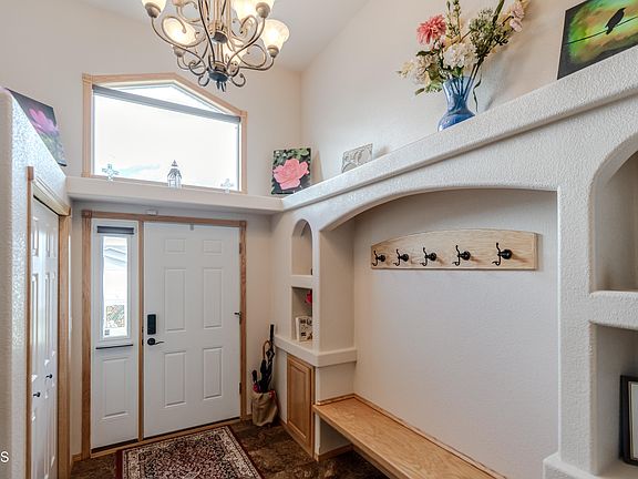 3rd image of 4701 Kost Dr