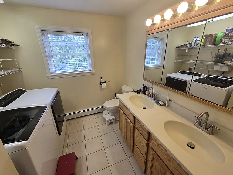 32 Patterson Rd — Photo 35