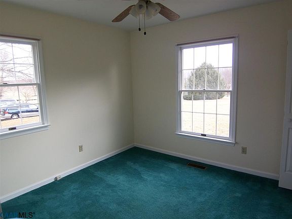 5th image of 15235 Buena Vista Dr
