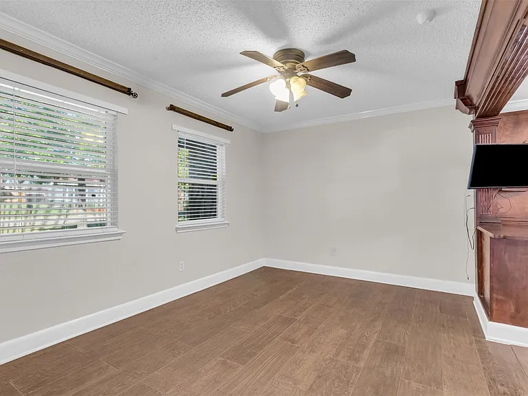 7414 Boisenberry Ln — Photo 2