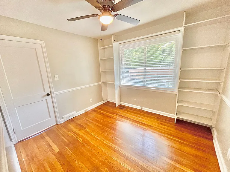 2306 Dellwood Dr — Photo 19
