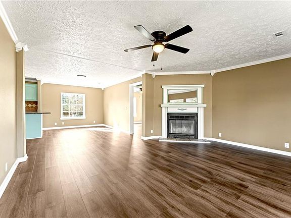 2nd image of 12699 Folsom Farms Rd