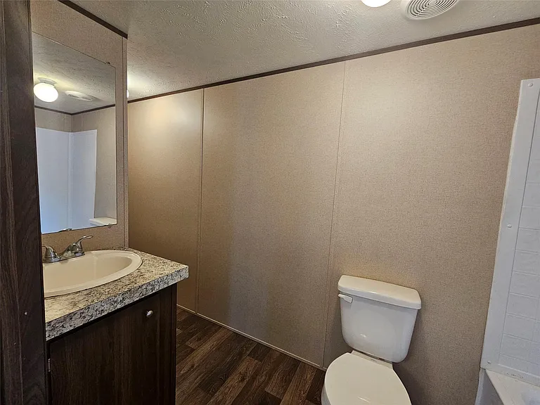 16299 Crockett Martin Estates Dr — Photo 18