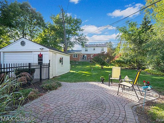 4th image of 530 Jener Pl