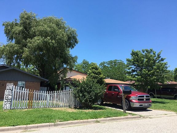 2nd image of 3022 3rd Ave N