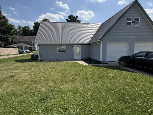 216 Compton Ln #A, Port Washington, OH 43837