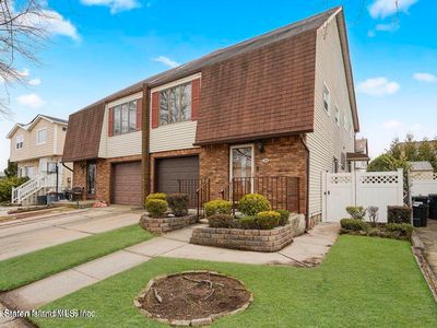 24 Von Braun Ave, Staten Island, NY, 10312