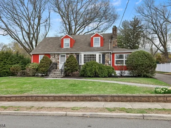 34 Garret Pl, Midland Park Boro, NJ 07432