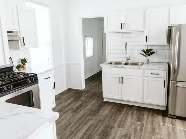 465 3rd St NW, Grand Rapids, MI 49504