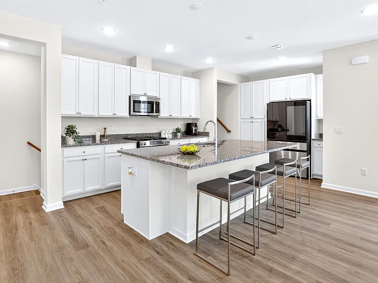 225 Myrtle Rd — Photo 7
