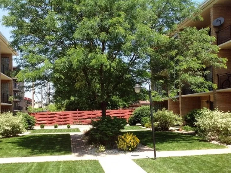 9957 S Cicero Ave #308 — Photo 26