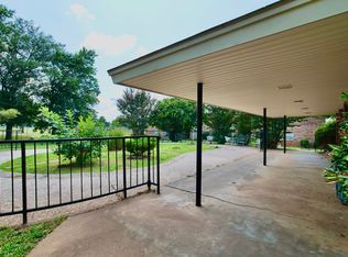 Villa Chateau, Shawnee, OK 74804