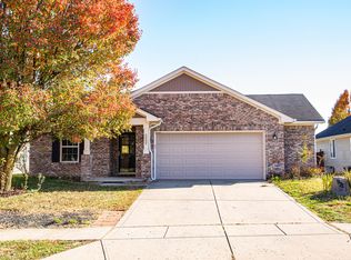 972 Nicole Way, New Whiteland, IN