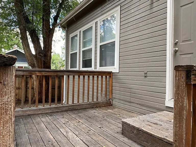 610 S Whitcomb St #B — Photo 37