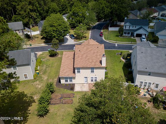 3rd image of 60 Pine Ridge Drive