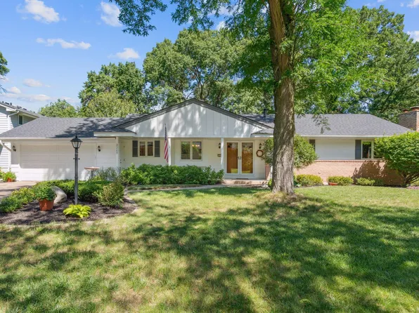 2205 Innsbruck Pkwy, Minneapolis, MN 55421