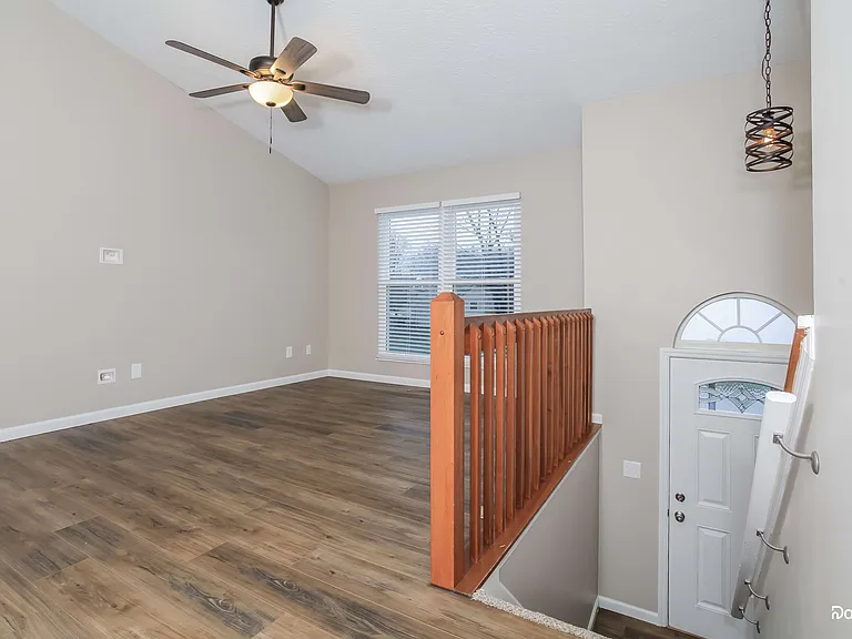 4649 Cardinal Dr — Photo 6