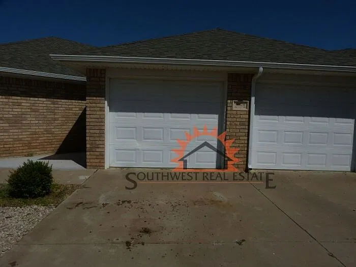 2 bed, 2.0 bath, 1154 sqft, $1,400 — Photo 3