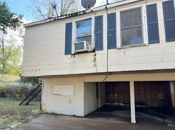 647 Kirby Pl, Shreveport, LA 71104