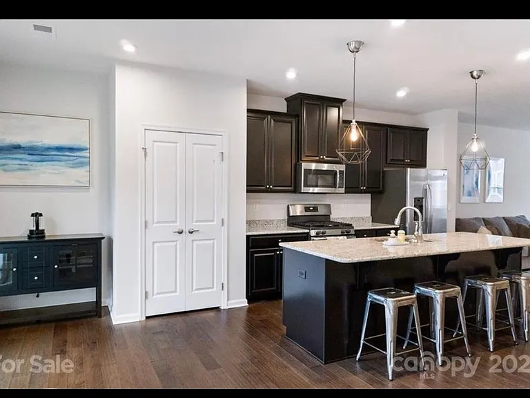 11737 Blessington Rd — Photo 13