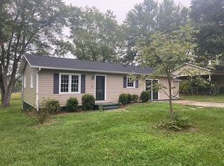116 Sizemore Ave, Boonville, NC 27011