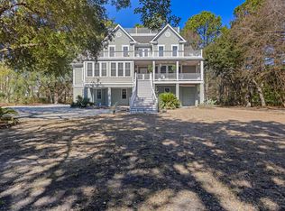 7938 Pelican Bay Dr, Awendaw, SC 29429