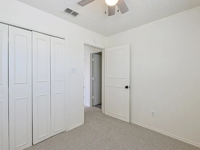 8308 Albany Ave — Photo 44