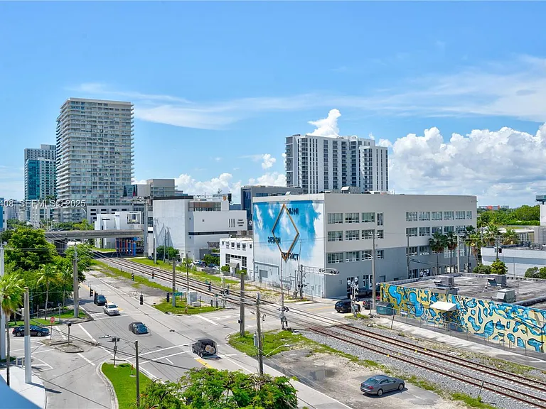 3900 Biscayne Blvd #S-502 — Photo 14