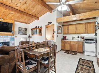 650 San Bernardino Ave, Sugarloaf, CA 92386