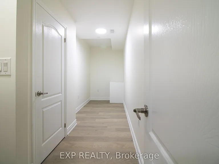 55 William Dunlop St #LOWER — Photo 9