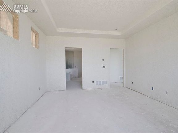 5th image of 4631 Cedarmere Dr