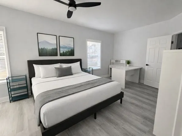 9961 Autry Vue Ln #B, Alpharetta, GA 30022