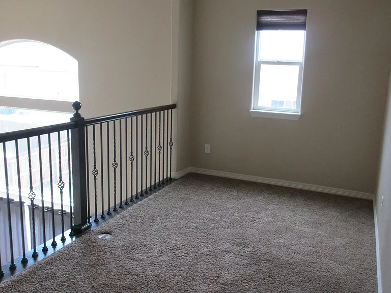 7903 Morton Dr — Photo 23