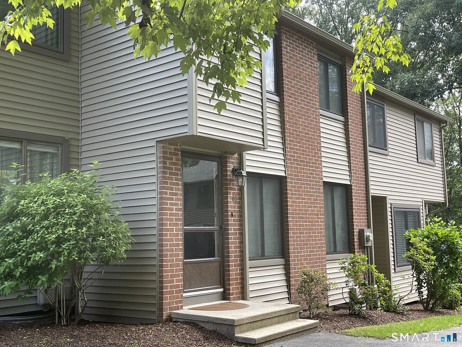 3 bed, 1.5 bath, 1370 sqft, $2,800 — Photo 1