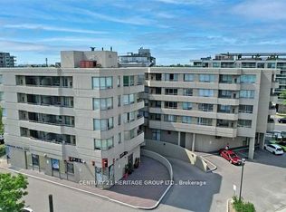 555 Wilson Heights Blvd #503, Toronto, ON M3H 6B5