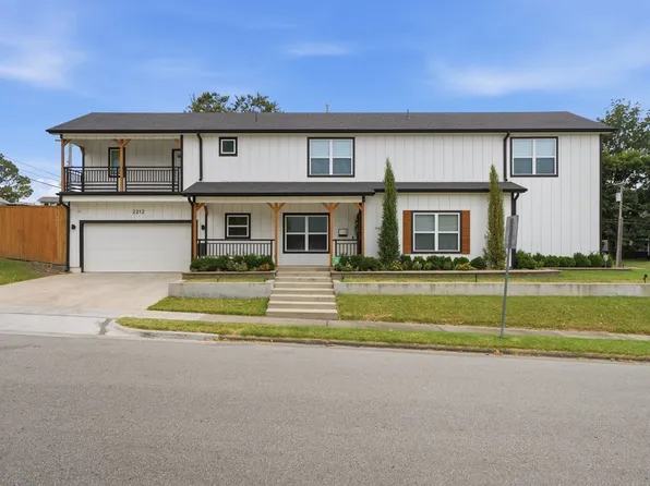 2212 E 12th Pl, Tulsa, OK 74104